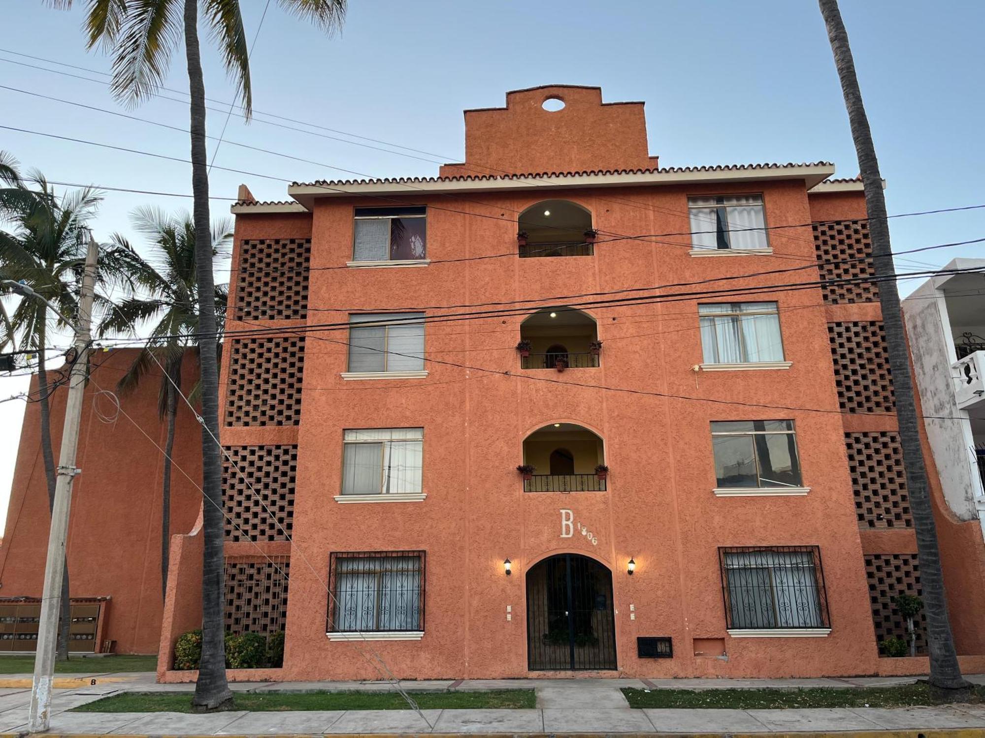 Zona Dorada: Amplio Departamento Para 12 Mazatlan Exterior photo